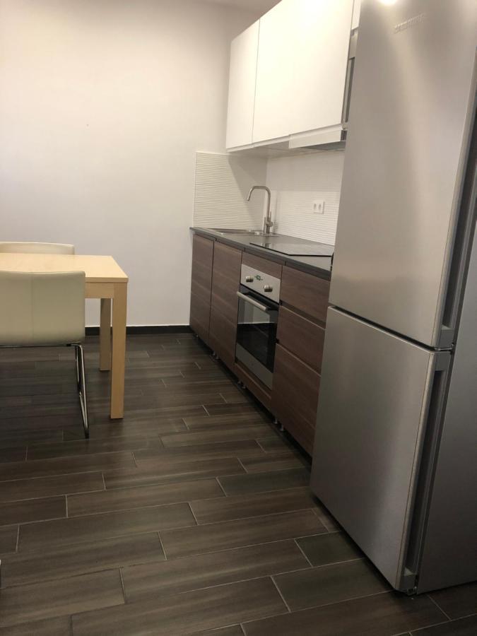 Hullam Apartman Балатонлелле Екстер'єр фото